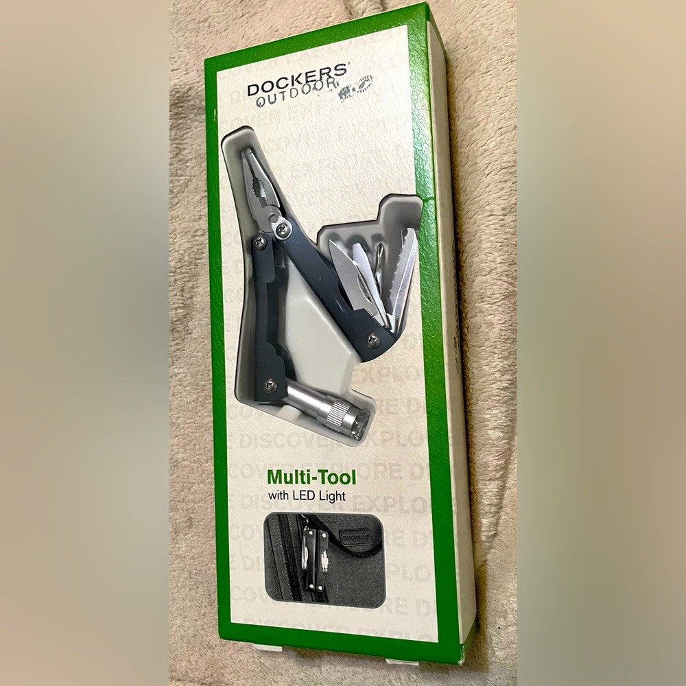 Dockers Outdoor Multi-tool with led light